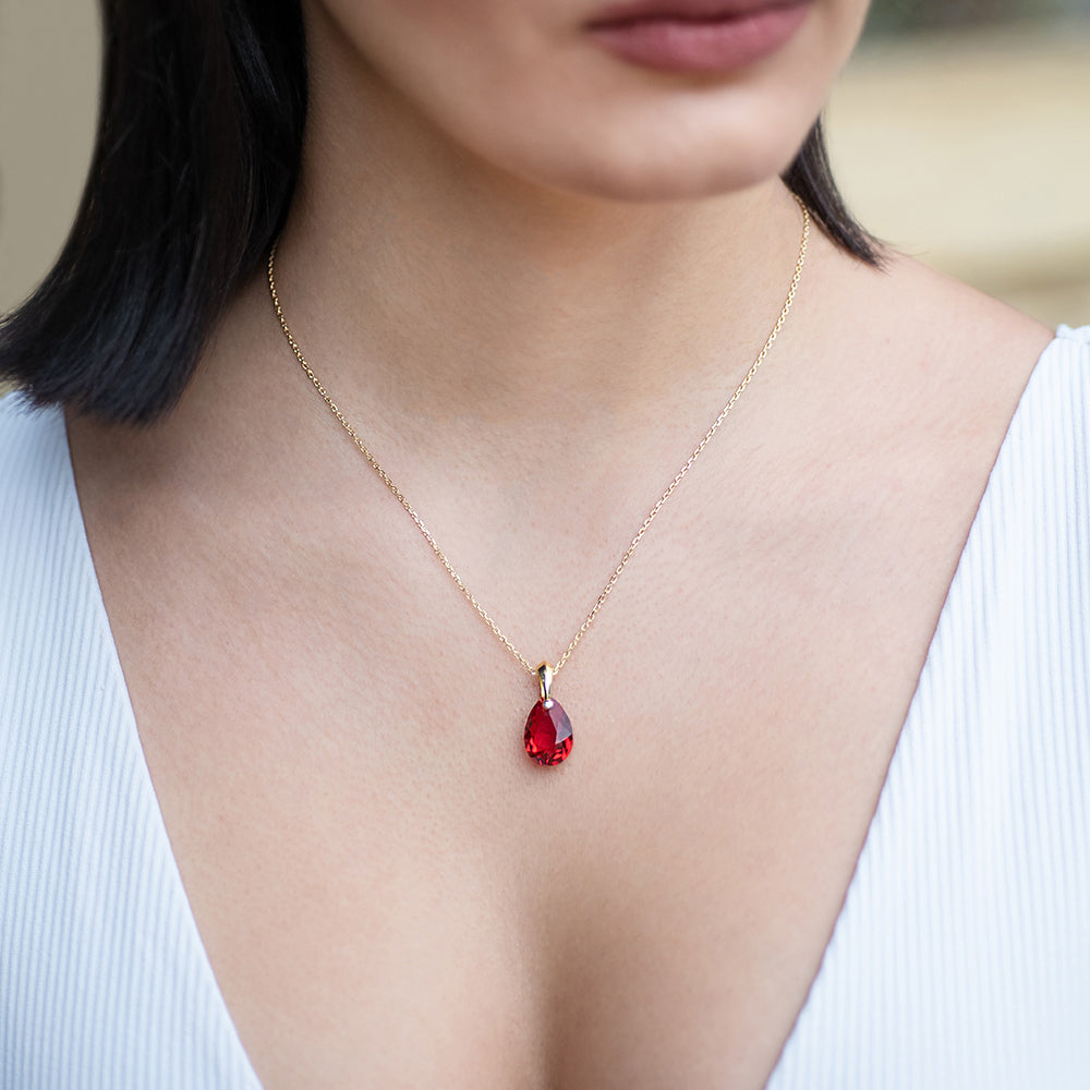 January - Original Swarovski Birthstone & Chain