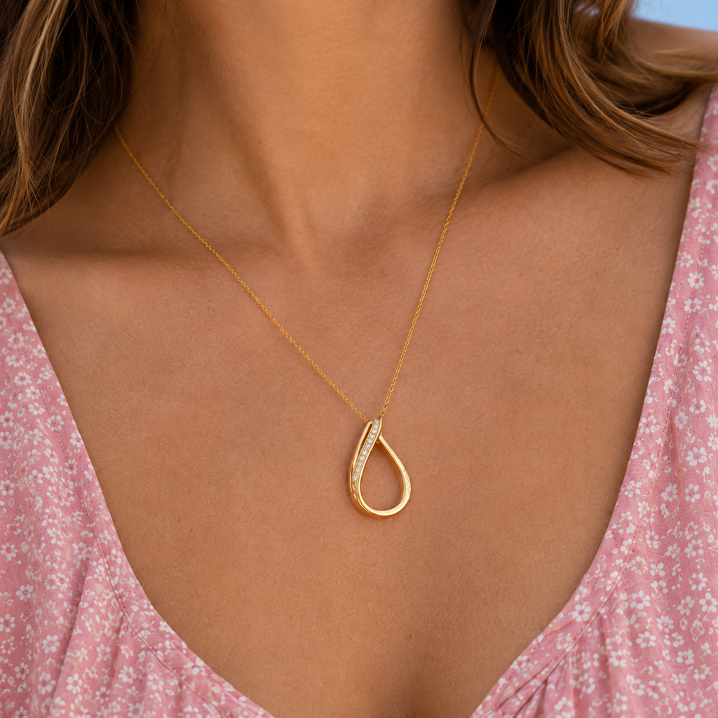 925 Sterling Silver in 18k Gold Plating